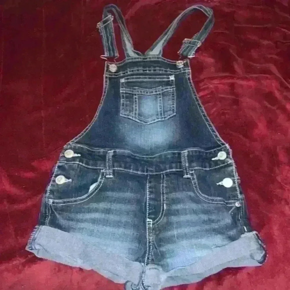 Girls overall shorts size 10-12 - Picture 1 of 3